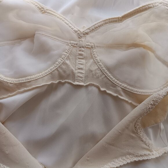 Vintage 34B Slip Dress White Lace Trim Sheer Bodice Mesh Web Warners 1960's Glam - Picture 8 of 10